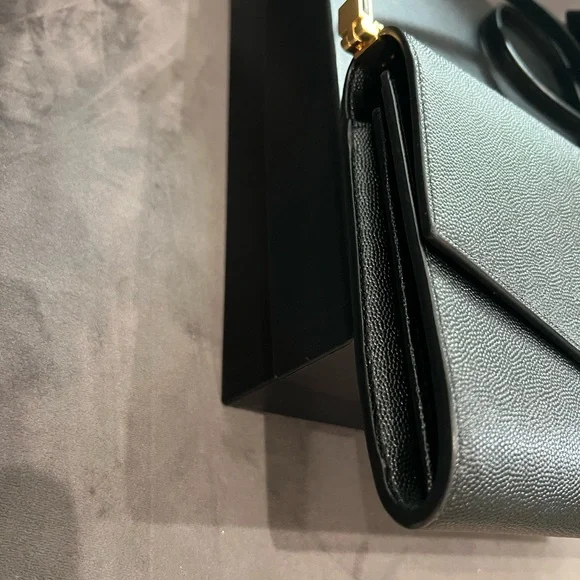 YSL Uptown crossbody bag - Picture 9 of 15
